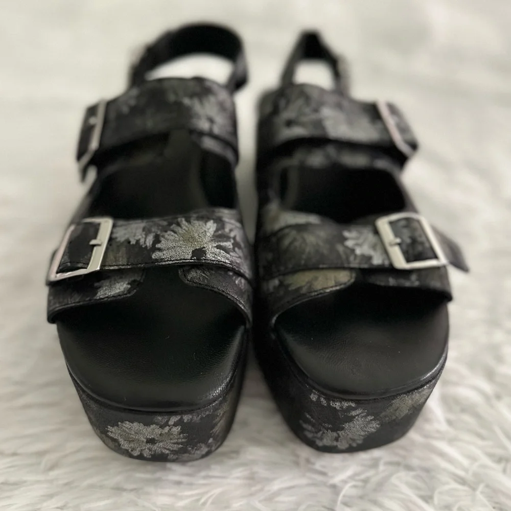 New Free People Follow Your Own Path Platform Sandals Daisy Print sz 40‎